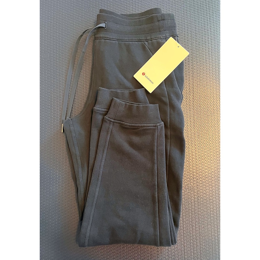 Lululemon Scuba High-Rise Jogger - True Navy
